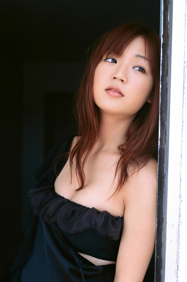 日本gogo全球高清大胆国模美女写真图片