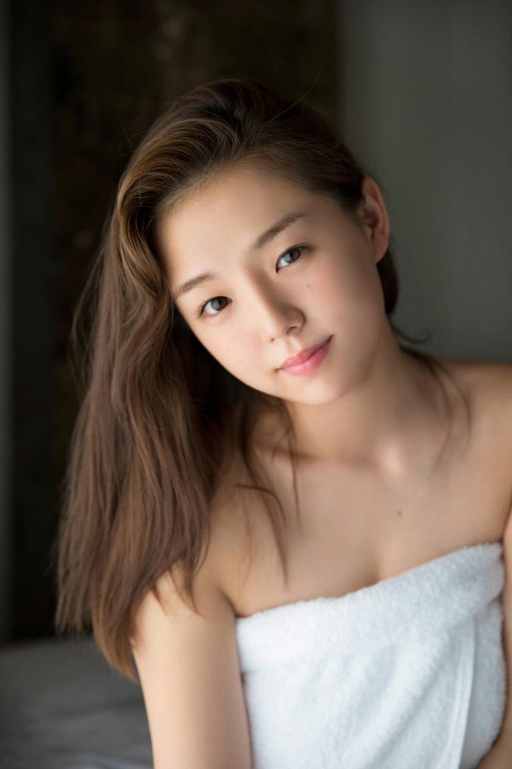 亚洲精品AV女优篠崎爱高清美女套图下载