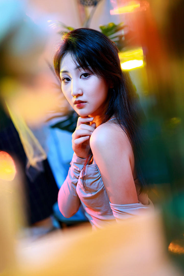 性感香肩美女模特高清摄影壁纸图片大全