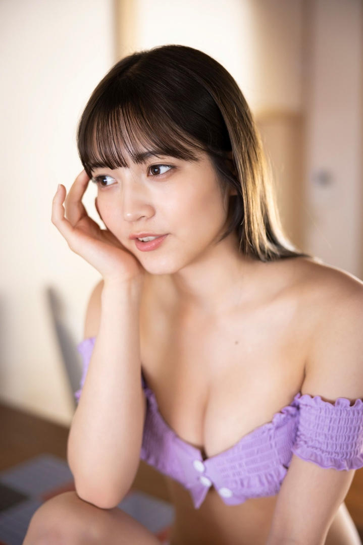 一本到日韩AV在线天然素人美女MM真实写真